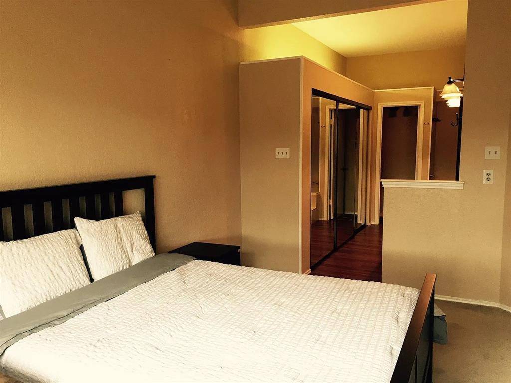 519 Ranch Trail #134, Irving, TX 75063