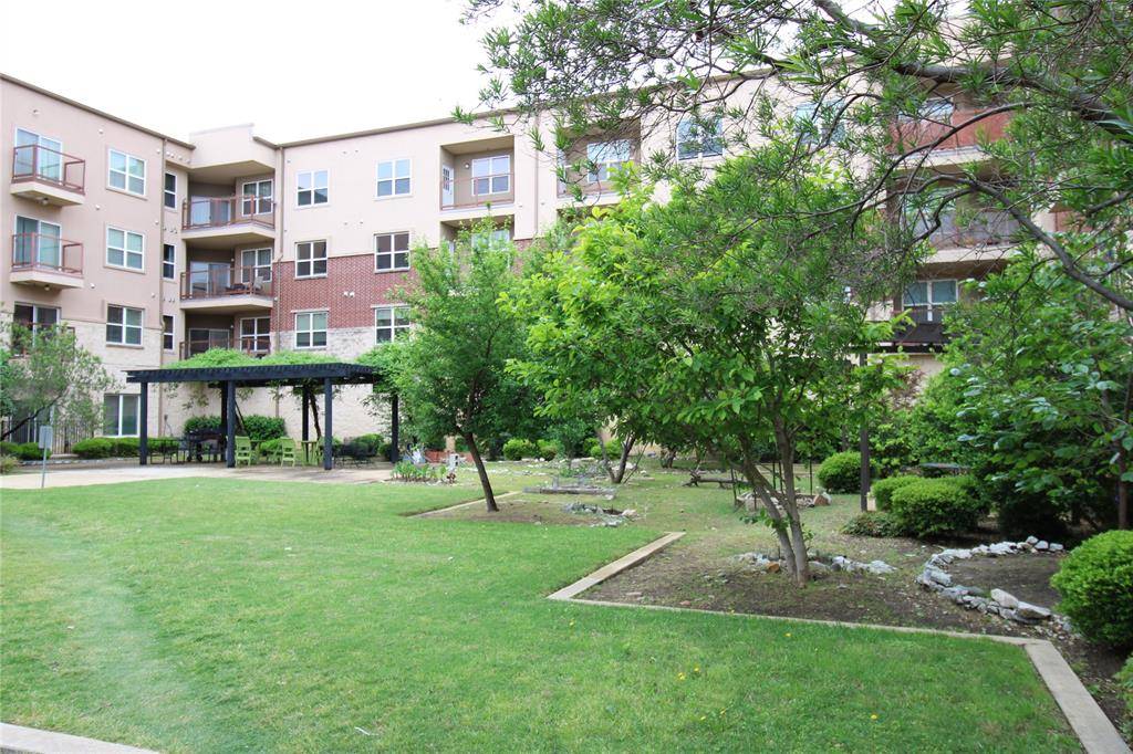 1100 W Trinity Mills Road #3035, Carrollton, TX 75006