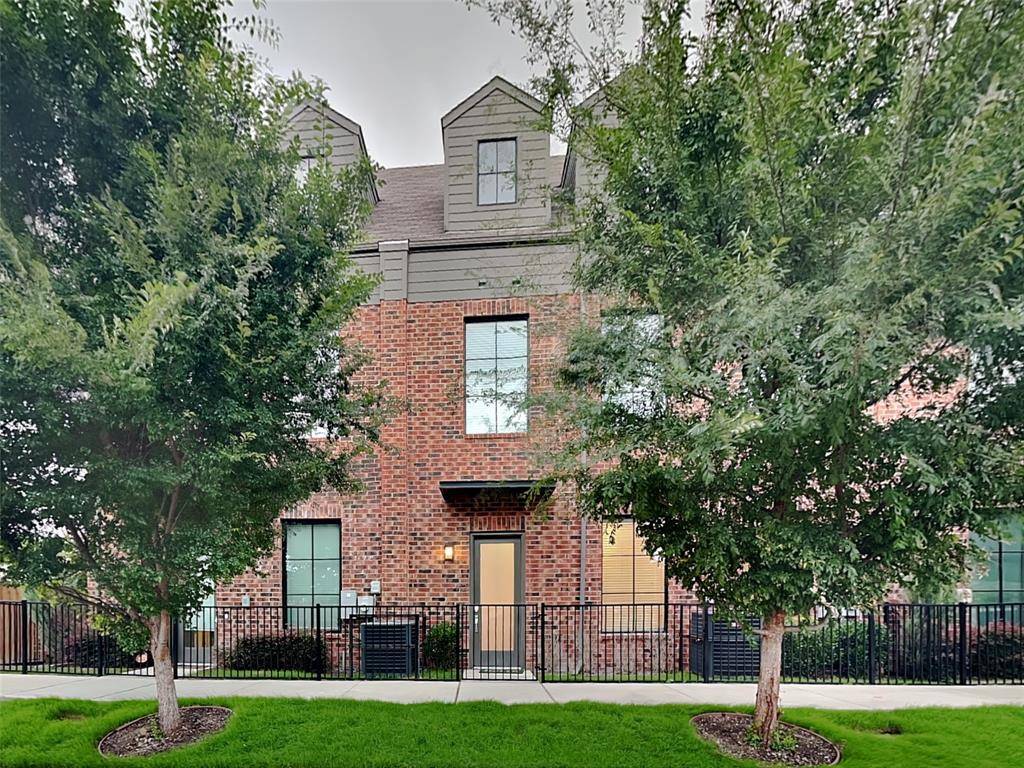 112 E Oscar Drive, Dallas, TX 75203
