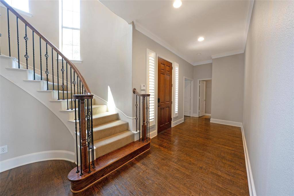 1728 Sandstone Drive, Frisco, TX 75034
