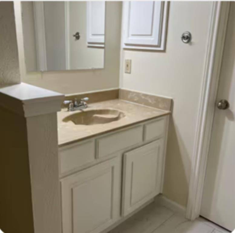 1704 Baird Farm Circle #4214, Arlington, TX 76006