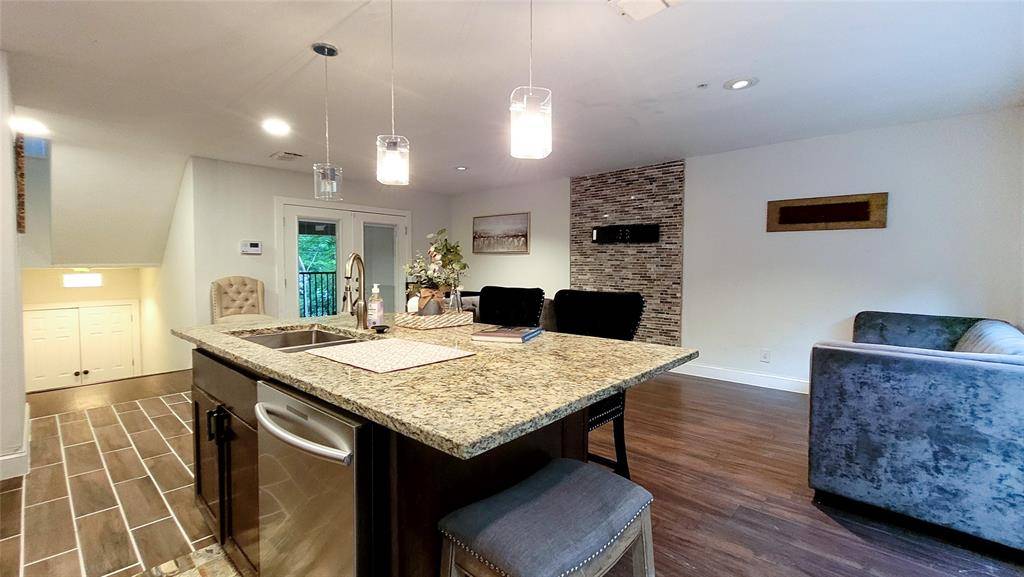 5815 Phoenix Drive #12, Dallas, TX 75231