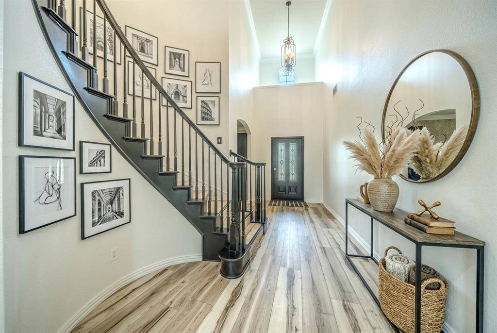 1026 Brentwood Drive, Murphy, TX 75094