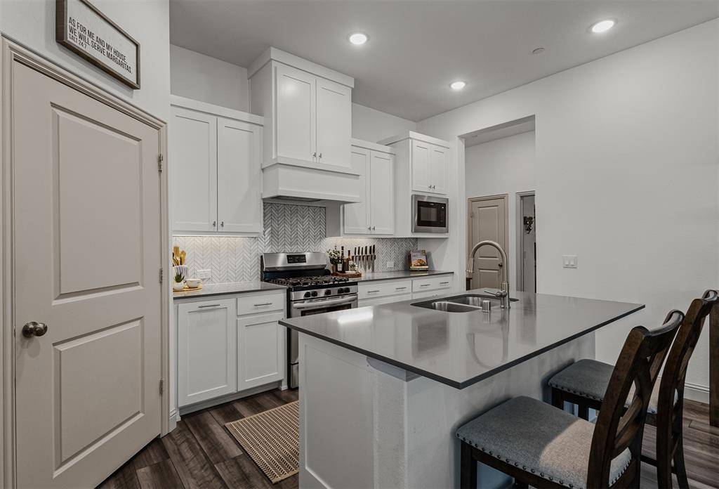 1005 4th Street, Argyle, TX 76226