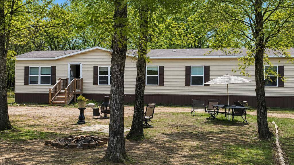 152 Lake Shadows Circle, Gun Barrel City, TX 75156