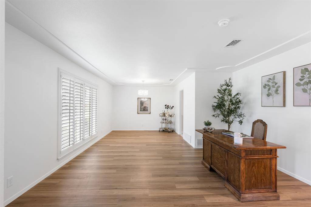 1600 Forest Glen Court, Pantego, TX 76013