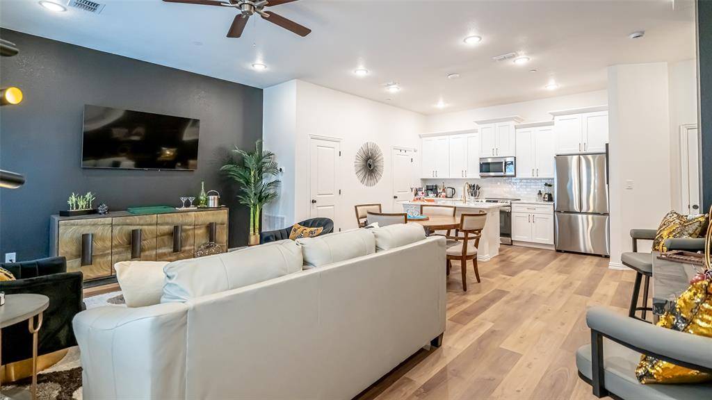 1217 Beaconsfield Lane #803, Arlington, TX 76011