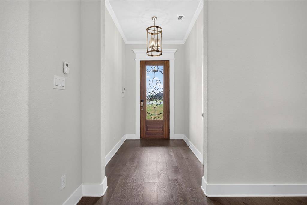 10 Tamminga Trail, Waxahachie, TX 75167