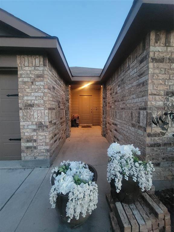 4153 Dublin Ridge Drive, Fort Worth, TX 76036