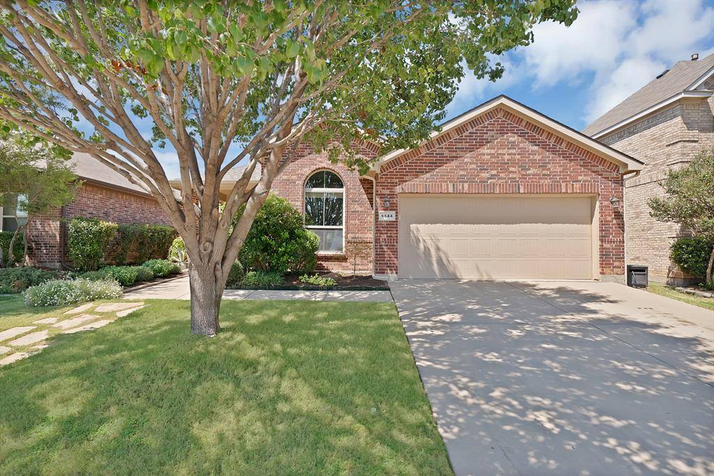 9644 Willow Branch Way, Fort Worth, TX 76036