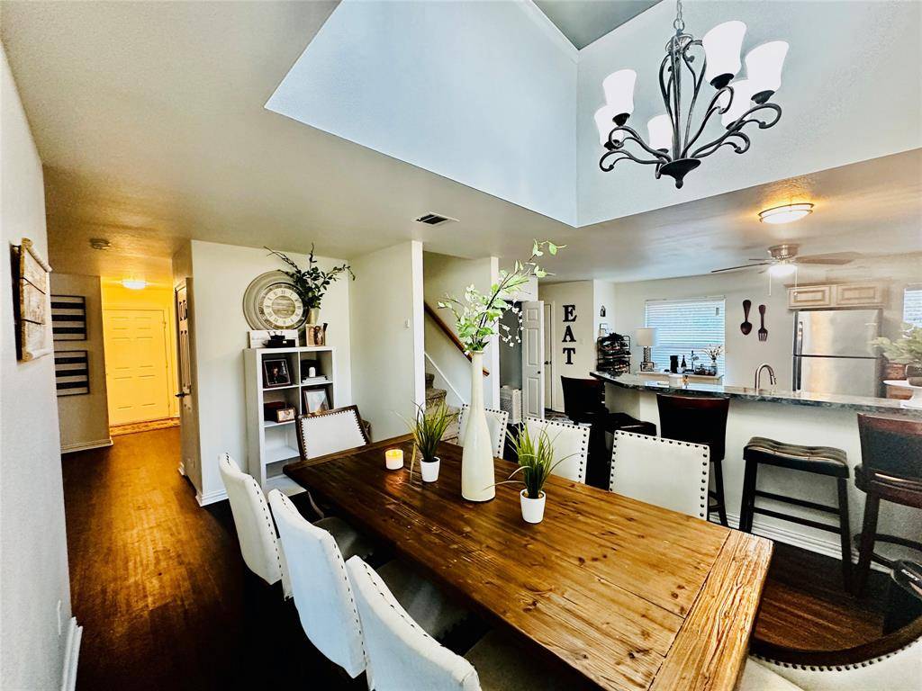 4707 Valleyview Drive, Mansfield, TX 76063