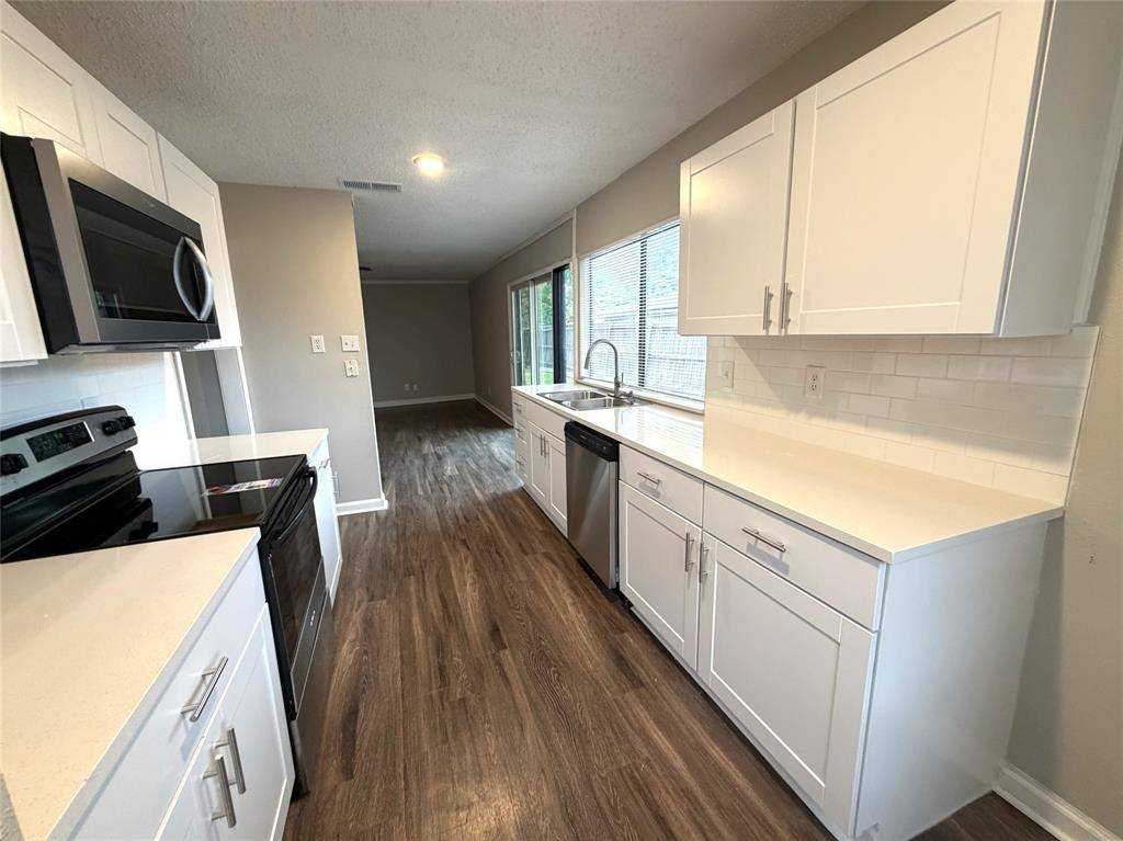 9117 Fairmont Circle, Rowlett, TX 75088