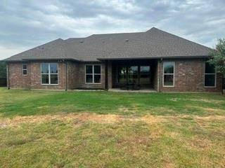 129 Turnberry Lane, Corsicana, TX 75110