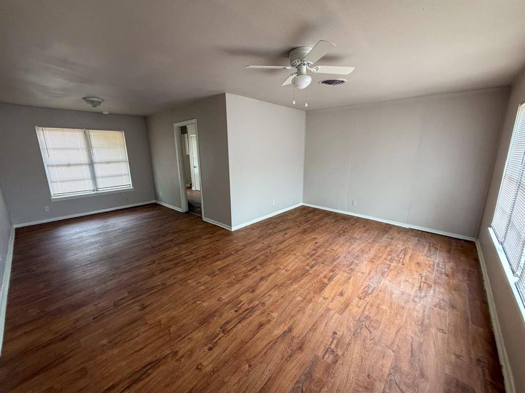 121 Vandenburg Drive #A, Denison, TX 75020