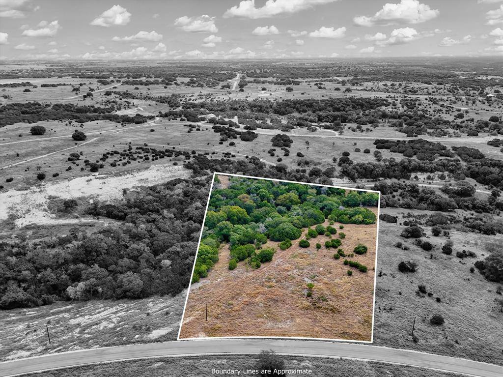 262 Grand Canyon Drive, Oglesby, TX 76561