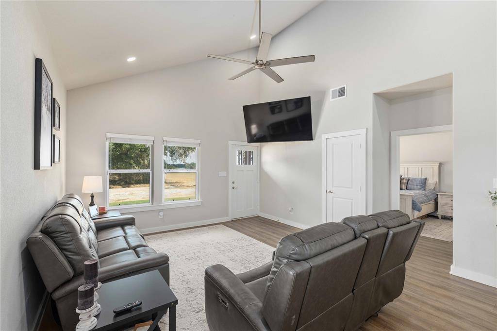 246 CR 448, De Leon, TX 76444