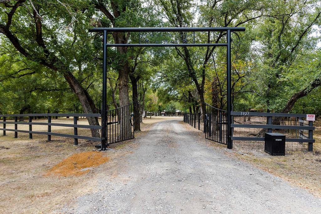 5927 Wolf Trail, Celina, TX 75009