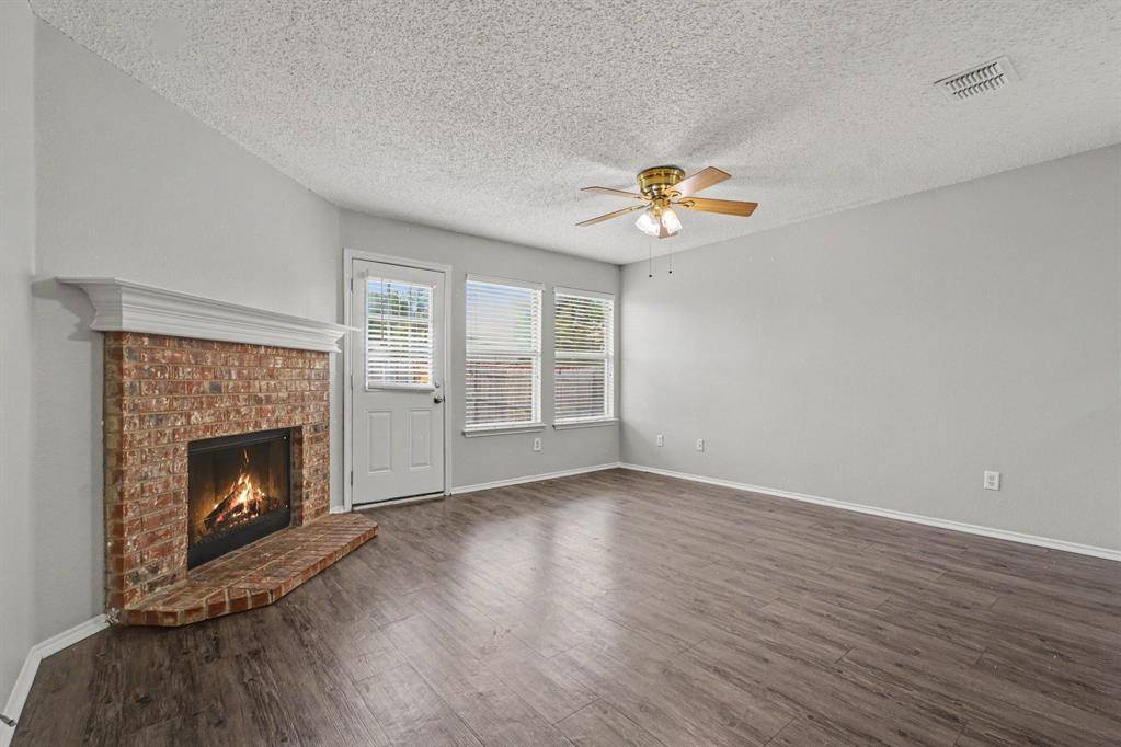 1578 Thornhill Lane, Little Elm, TX 75068