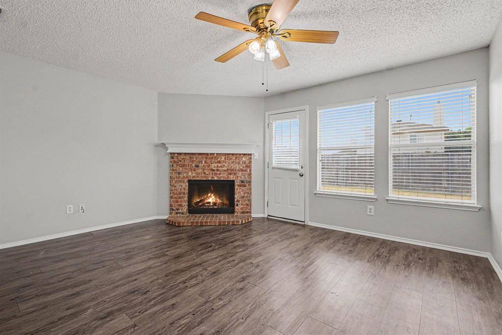 1578 Thornhill Lane, Little Elm, TX 75068