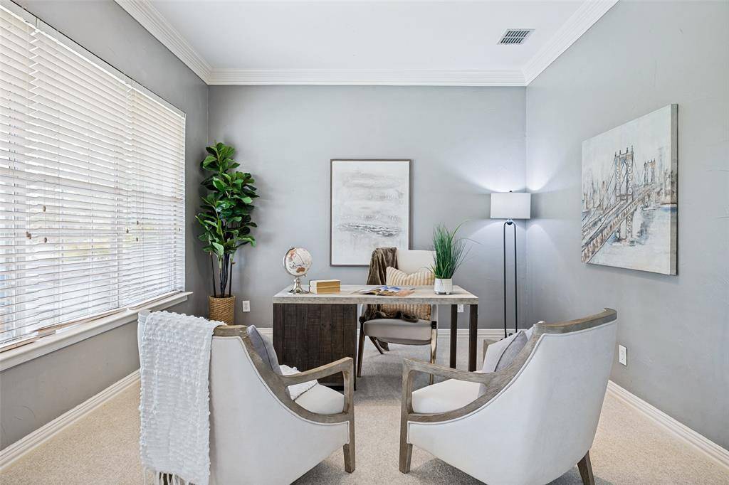 2521 Sir Tristram Lane, Lewisville, TX 75056