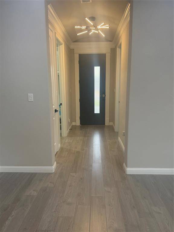 4005 Gallivant Drive, Granbury, TX 76049