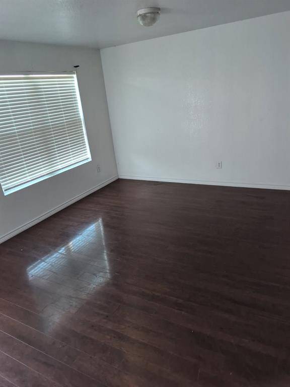 2701 Maegen Circle, Fort Worth, TX 76112
