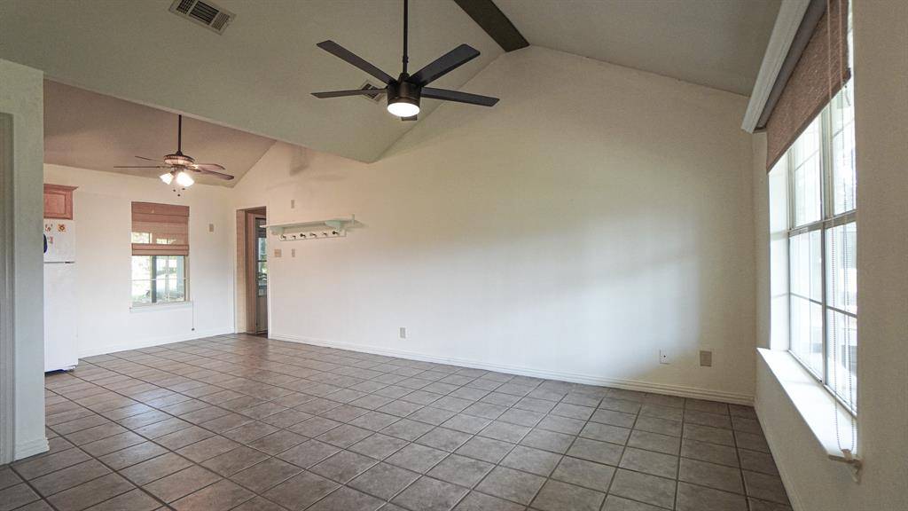 1044 N King Road, Fate, TX 75189