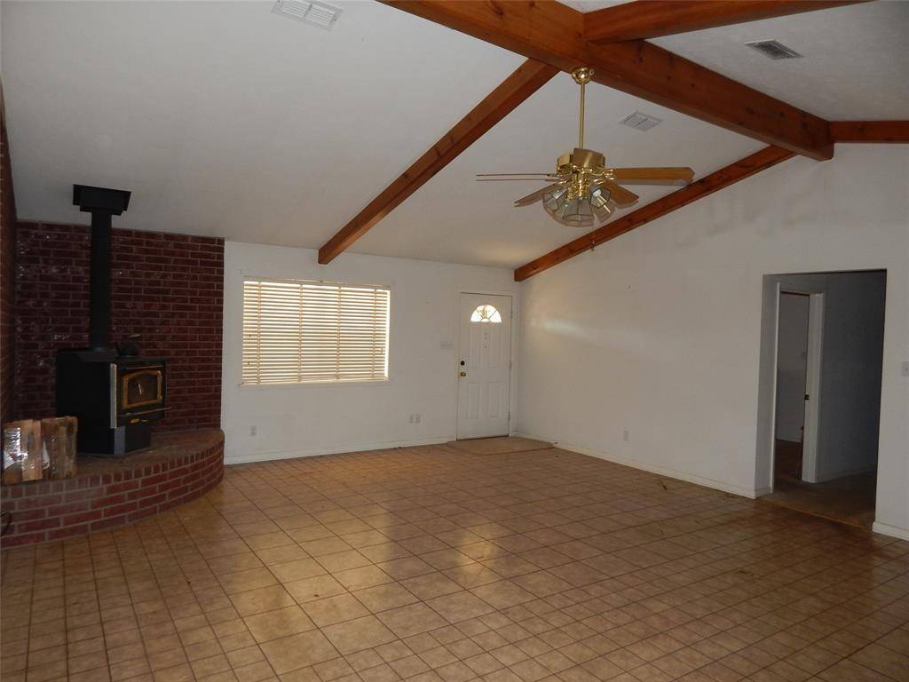 8267 FM 3358, Gilmer, TX 75645