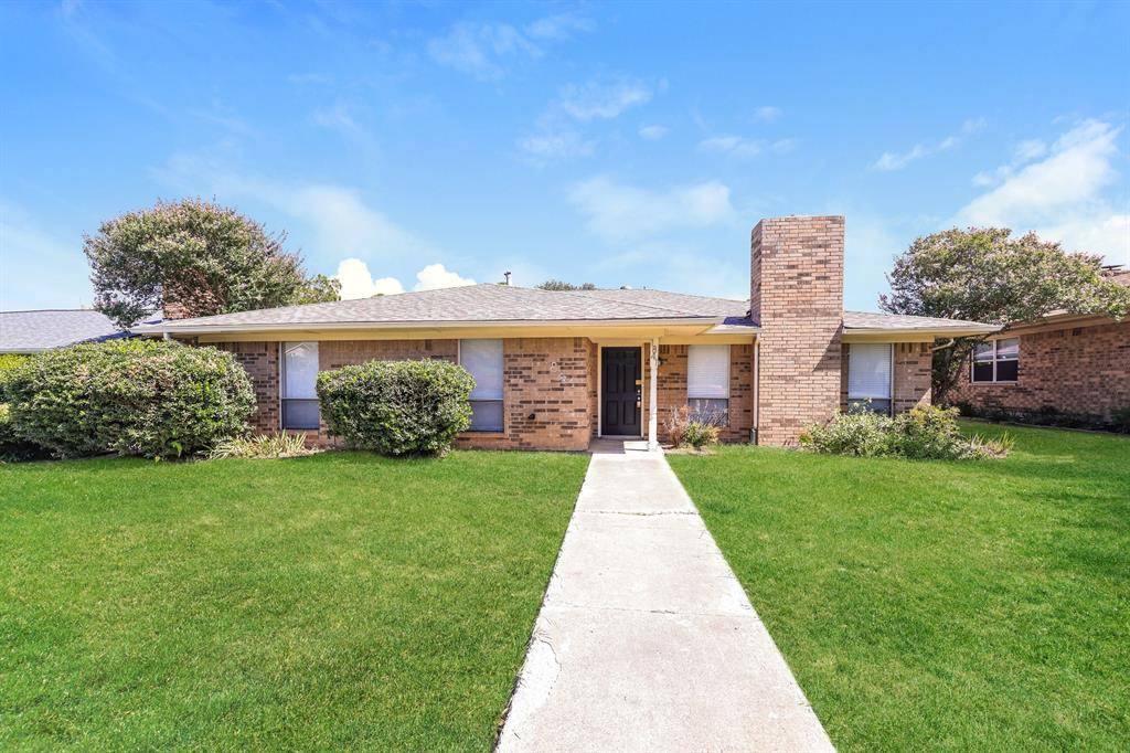 1841 College Parkway, Lewisville, TX 75077