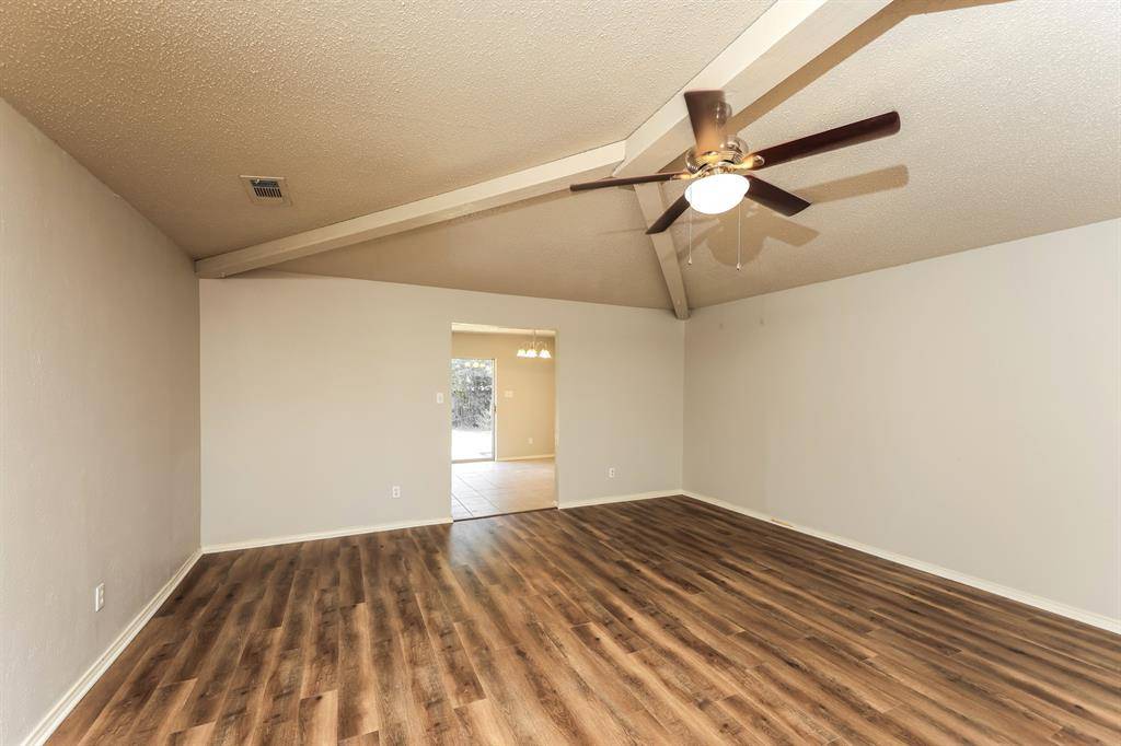 1841 College Parkway, Lewisville, TX 75077