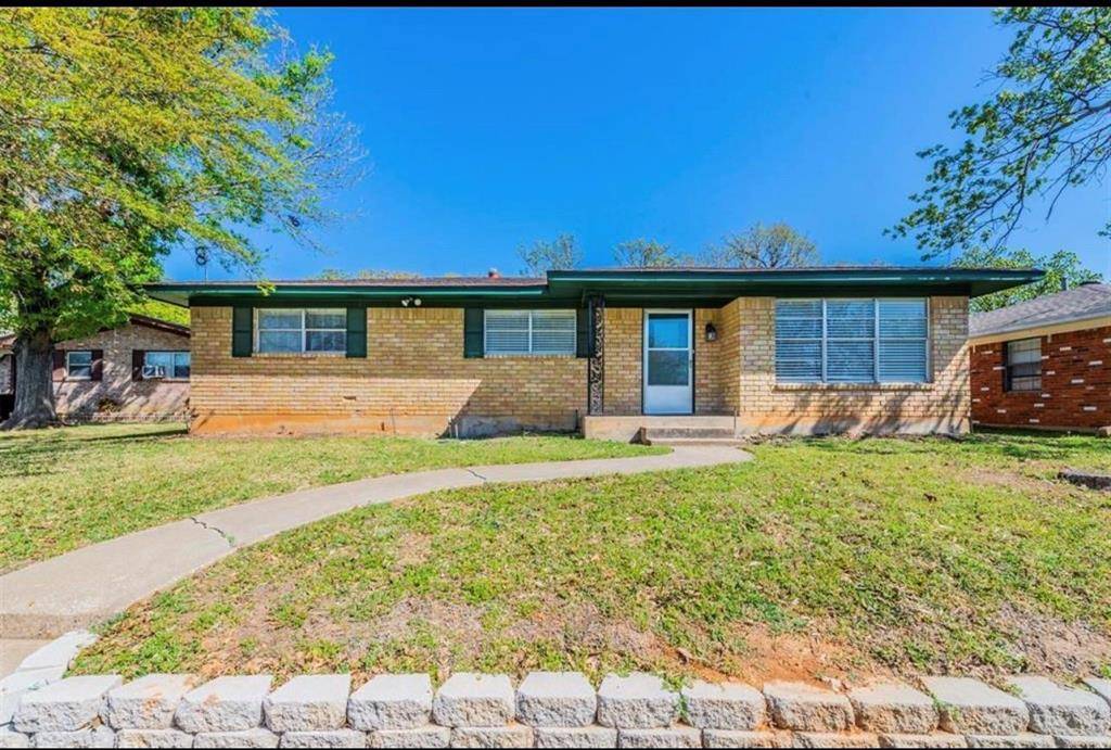 903 Seymore Circle, Denison, TX 75020