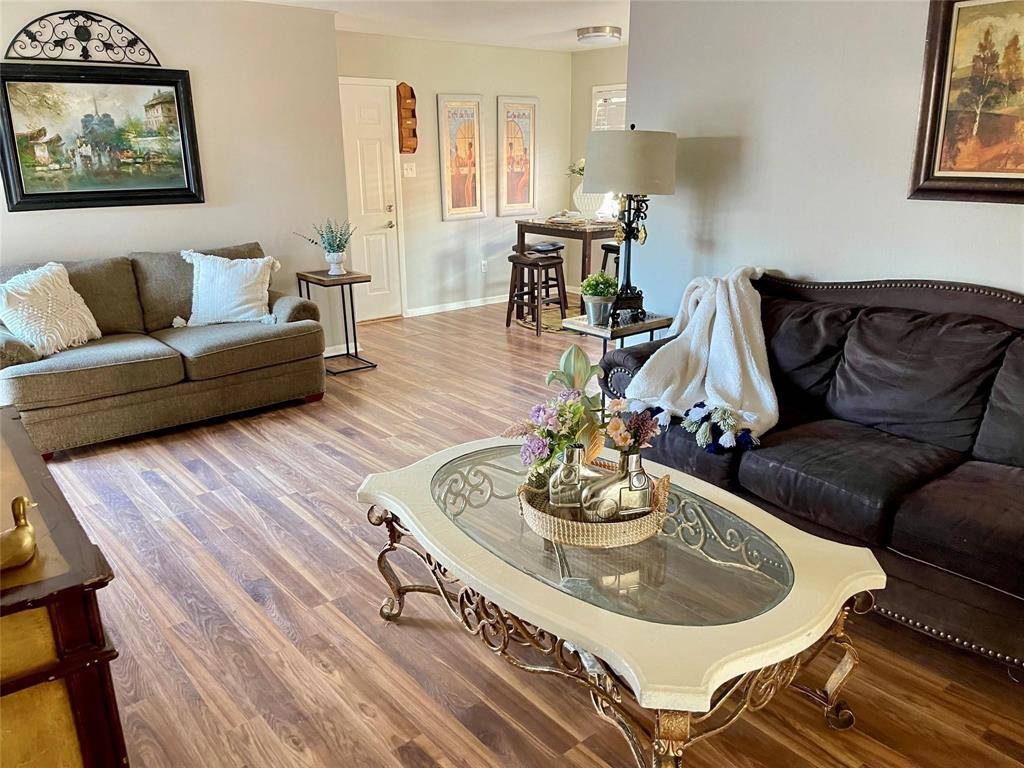 903 Seymore Circle, Denison, TX 75020