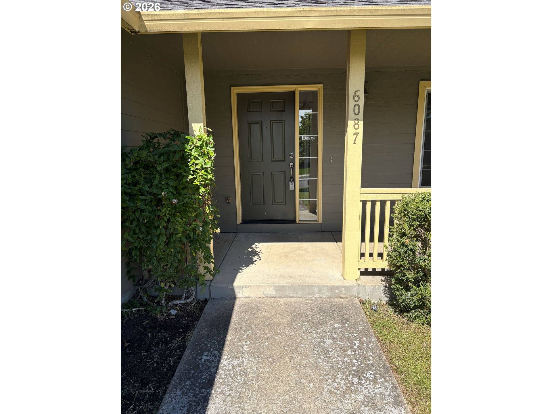 6087 GEYSER PEAK PL, Eugene, OR 97402