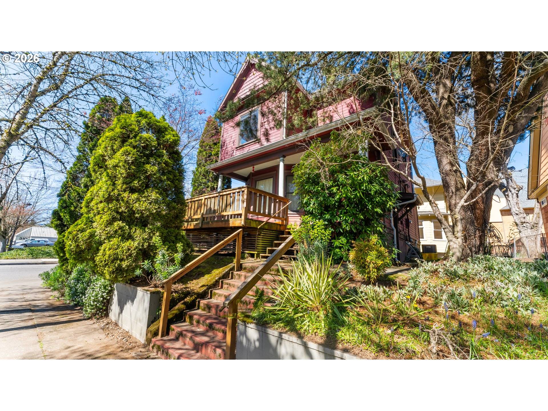 111 N MONROE ST, Portland, OR 97227