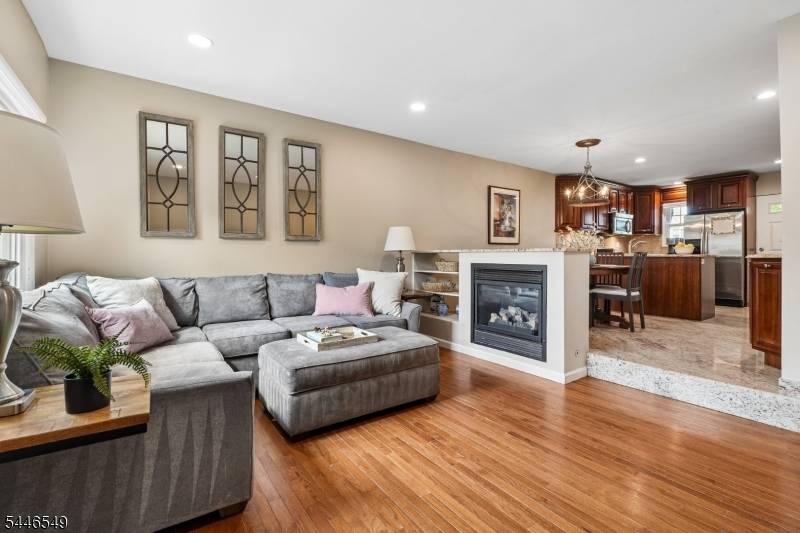 600 4Th Ave, Westfield Town, NJ 07090