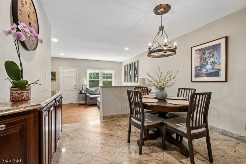 600 4Th Ave, Westfield Town, NJ 07090