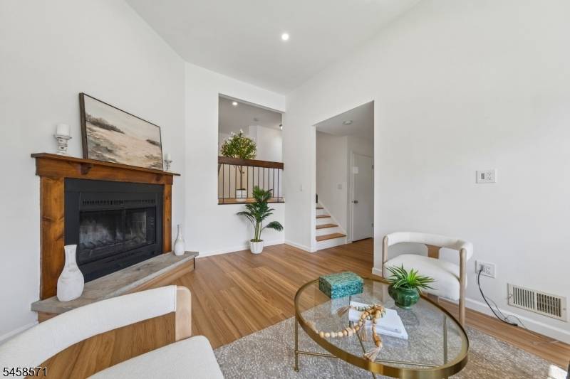 103 Park Ave #B5, Summit City, NJ 07901
