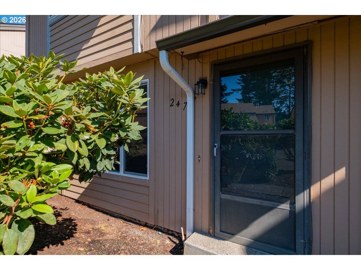 247 MCNARY HEIGHTS DR N, Keizer, OR 97303