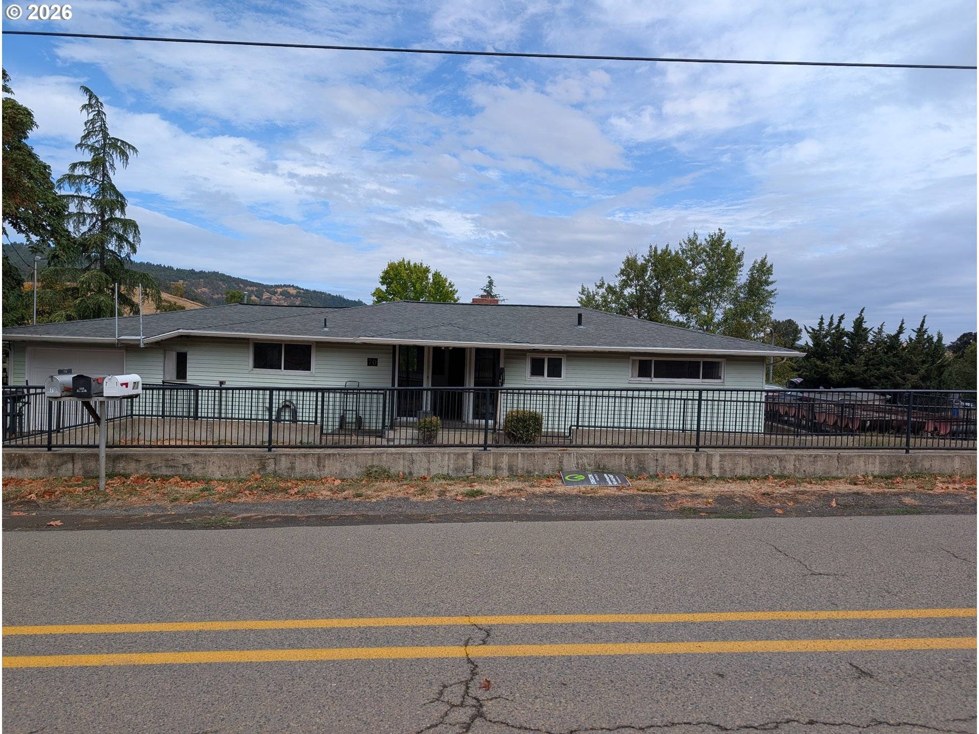 70 NE BROSI ORCHARD RD, Winston, OR 97496