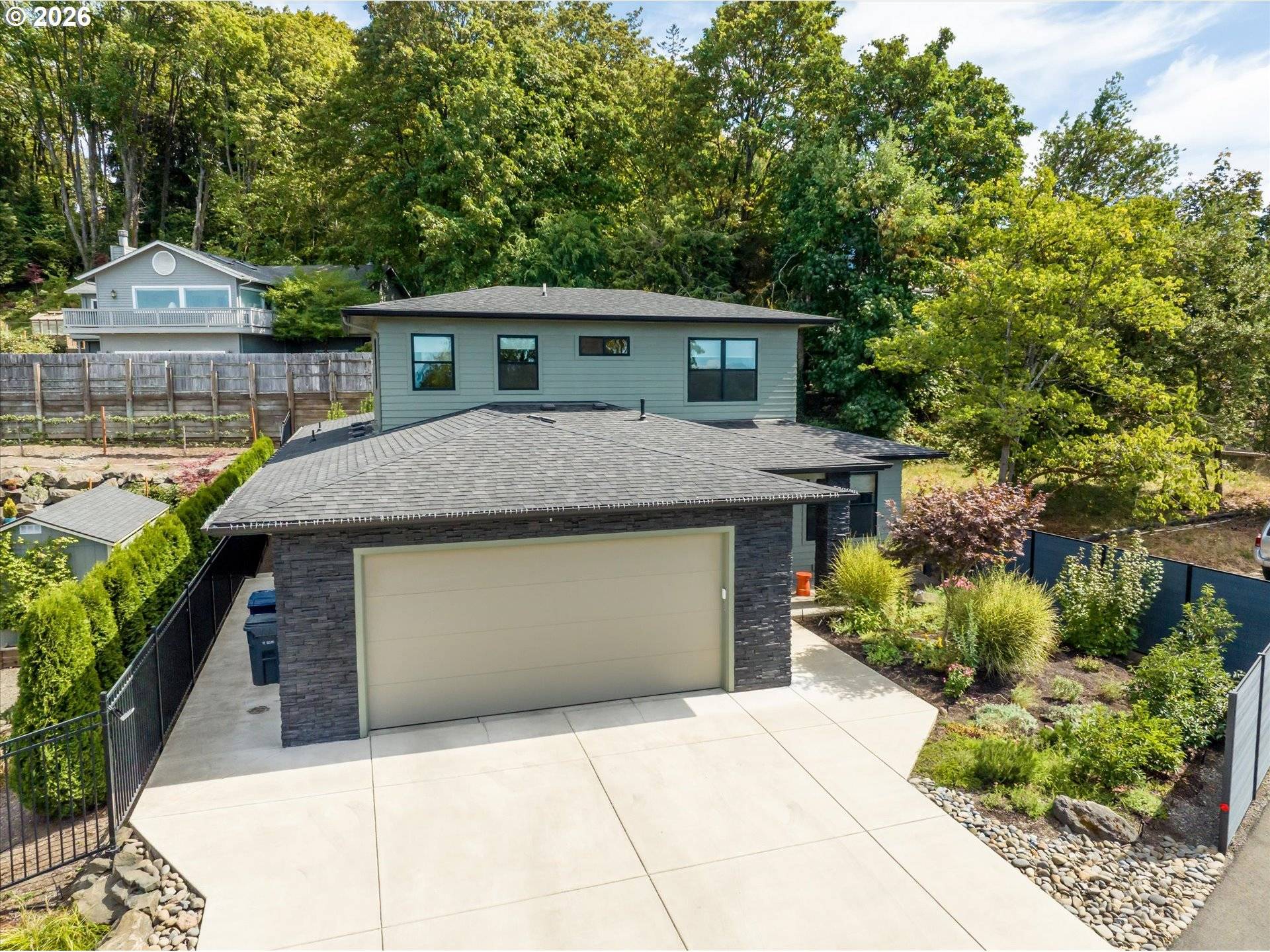 1179 HYDE PARK PL, Eugene, OR 97401
