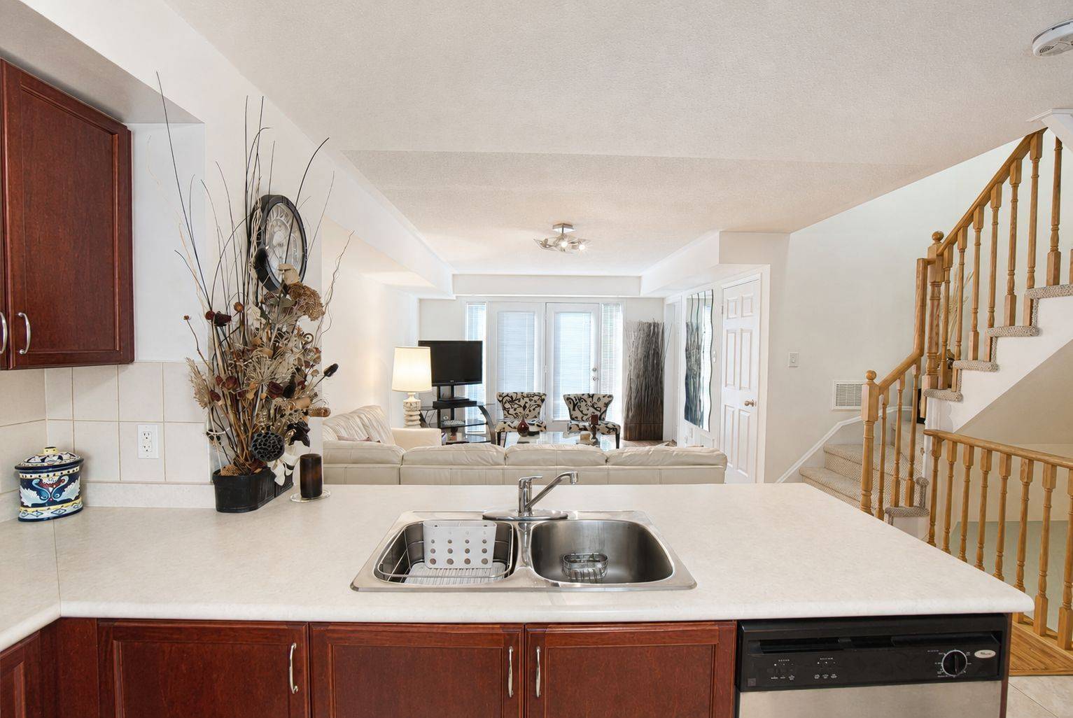 5035 Oscar Peterson BLVD #12, Mississauga, ON L5M 0P4