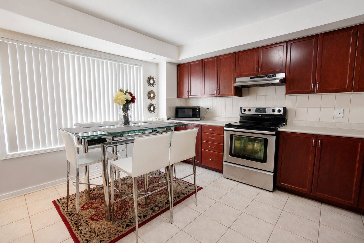 5035 Oscar Peterson BLVD #12, Mississauga, ON L5M 0P4