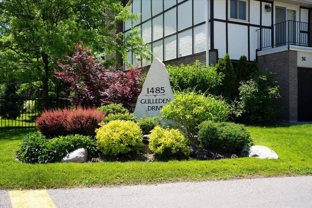 1485 Gulleden DR #21, Mississauga, ON L4X 2T2