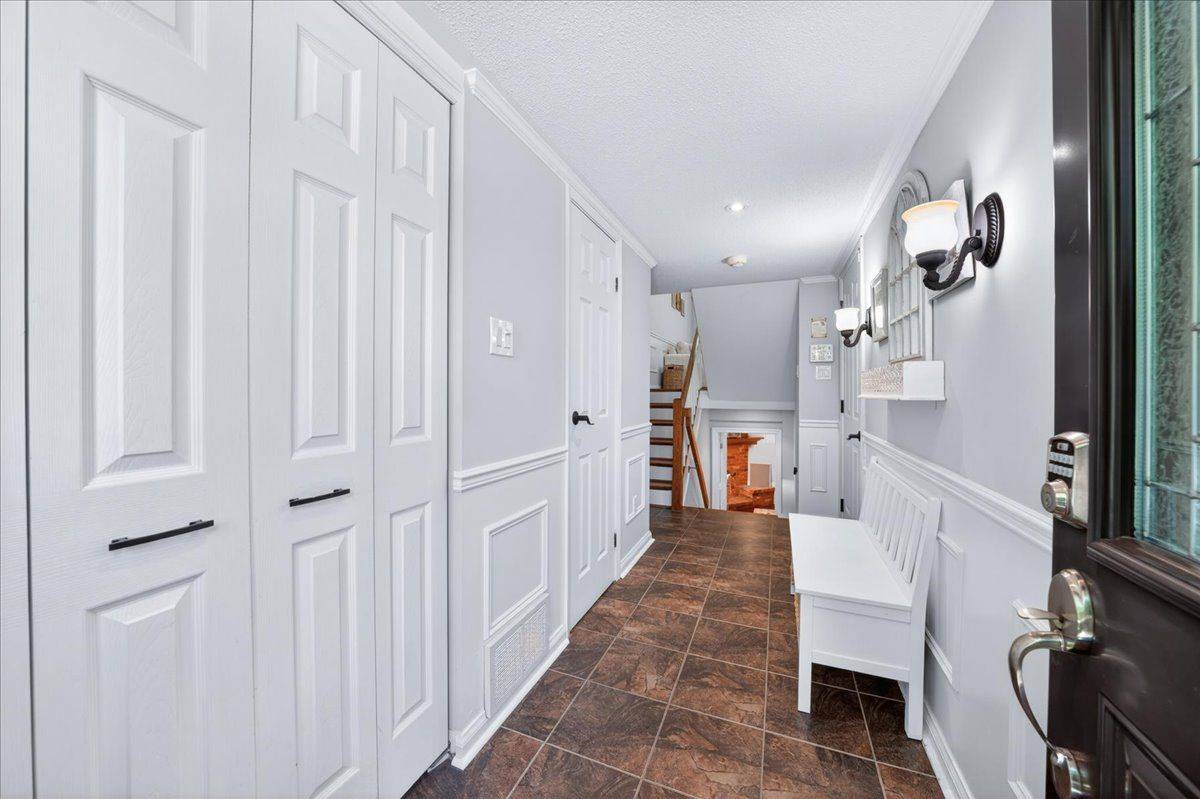 1485 Gulleden DR #21, Mississauga, ON L4X 2T2
