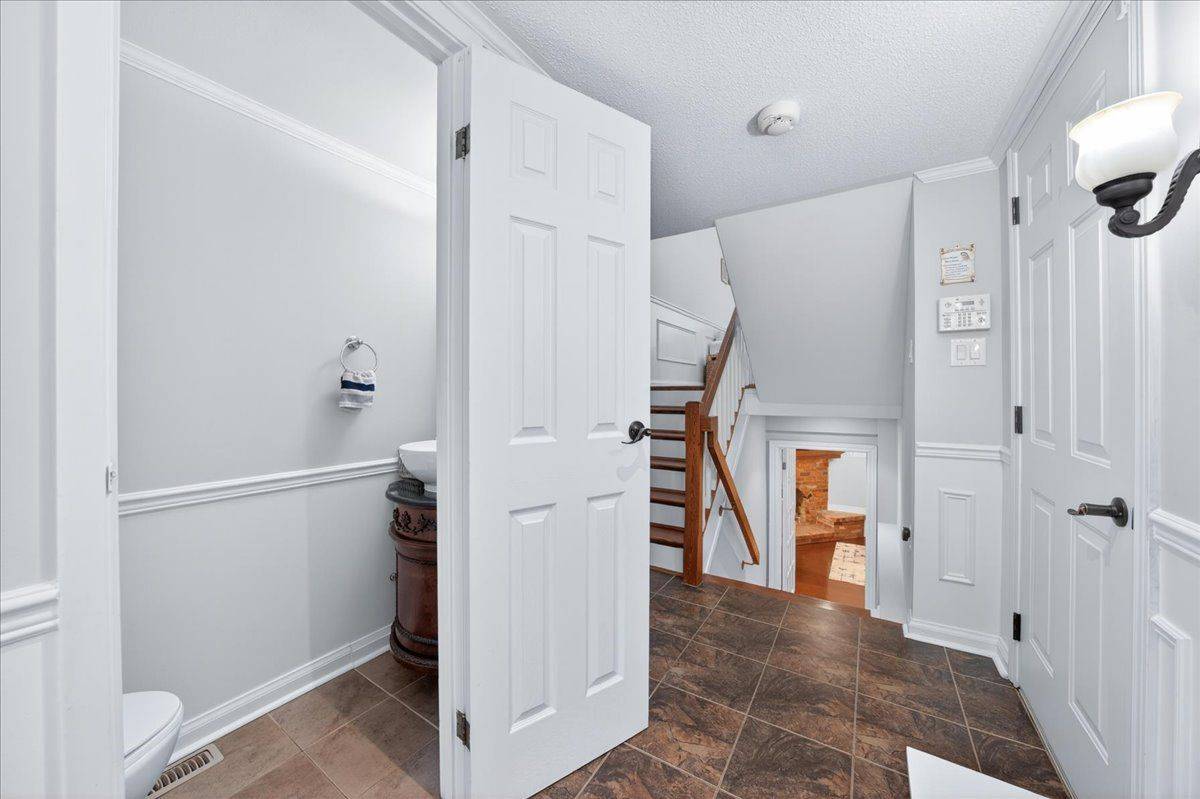 1485 Gulleden DR #21, Mississauga, ON L4X 2T2