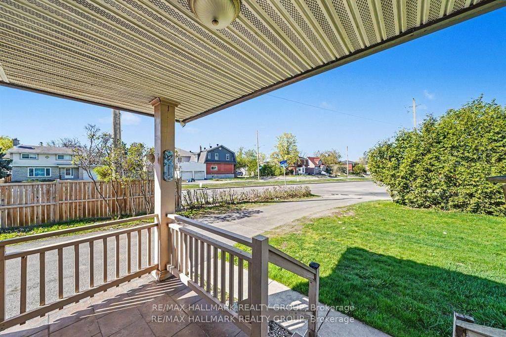 1299 Evans BLVD, Alta Vista And Area, ON K1H 7T8