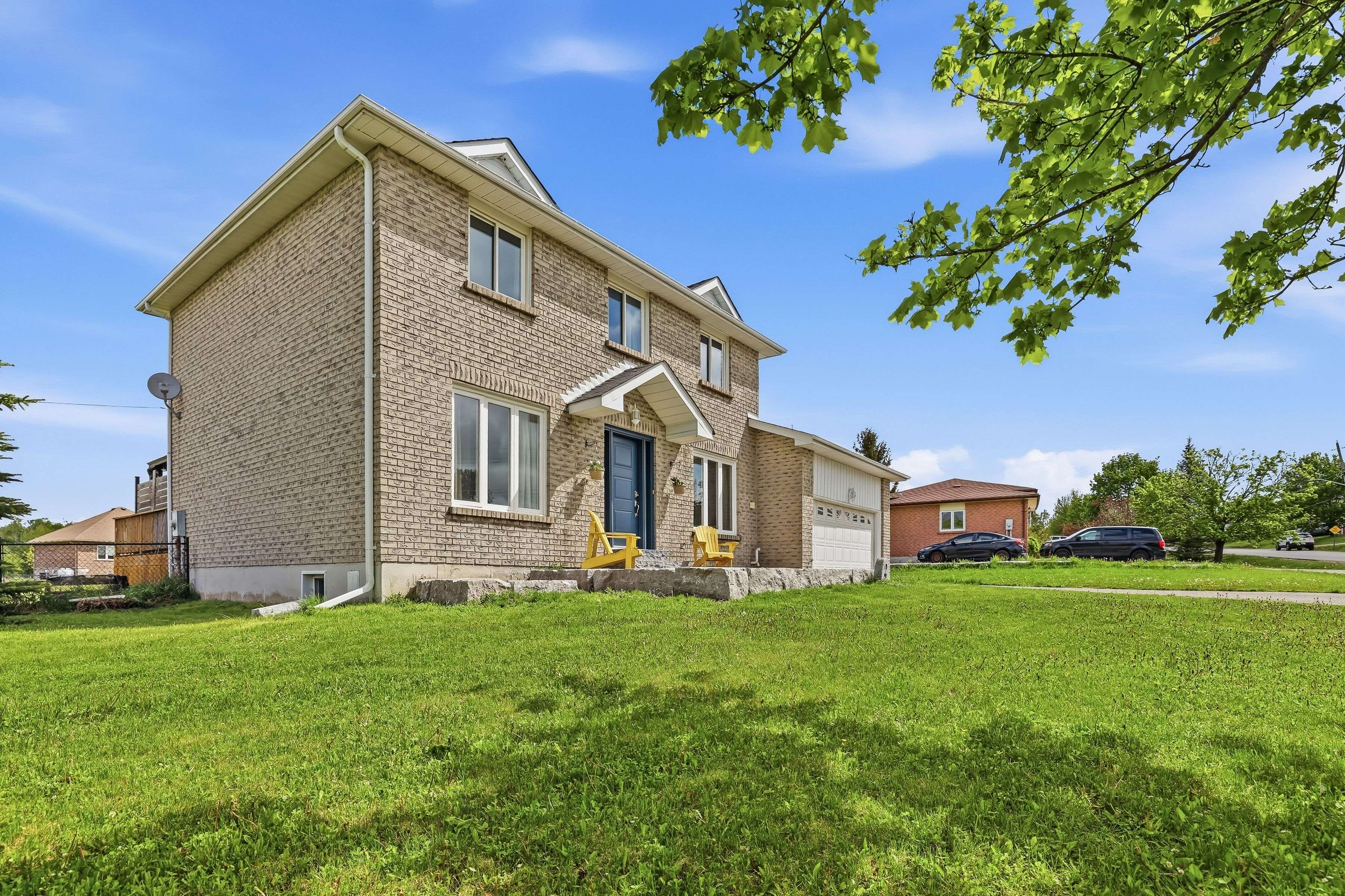 2 Mancini Dr DR, Kawartha Lakes, ON K0M 2T0