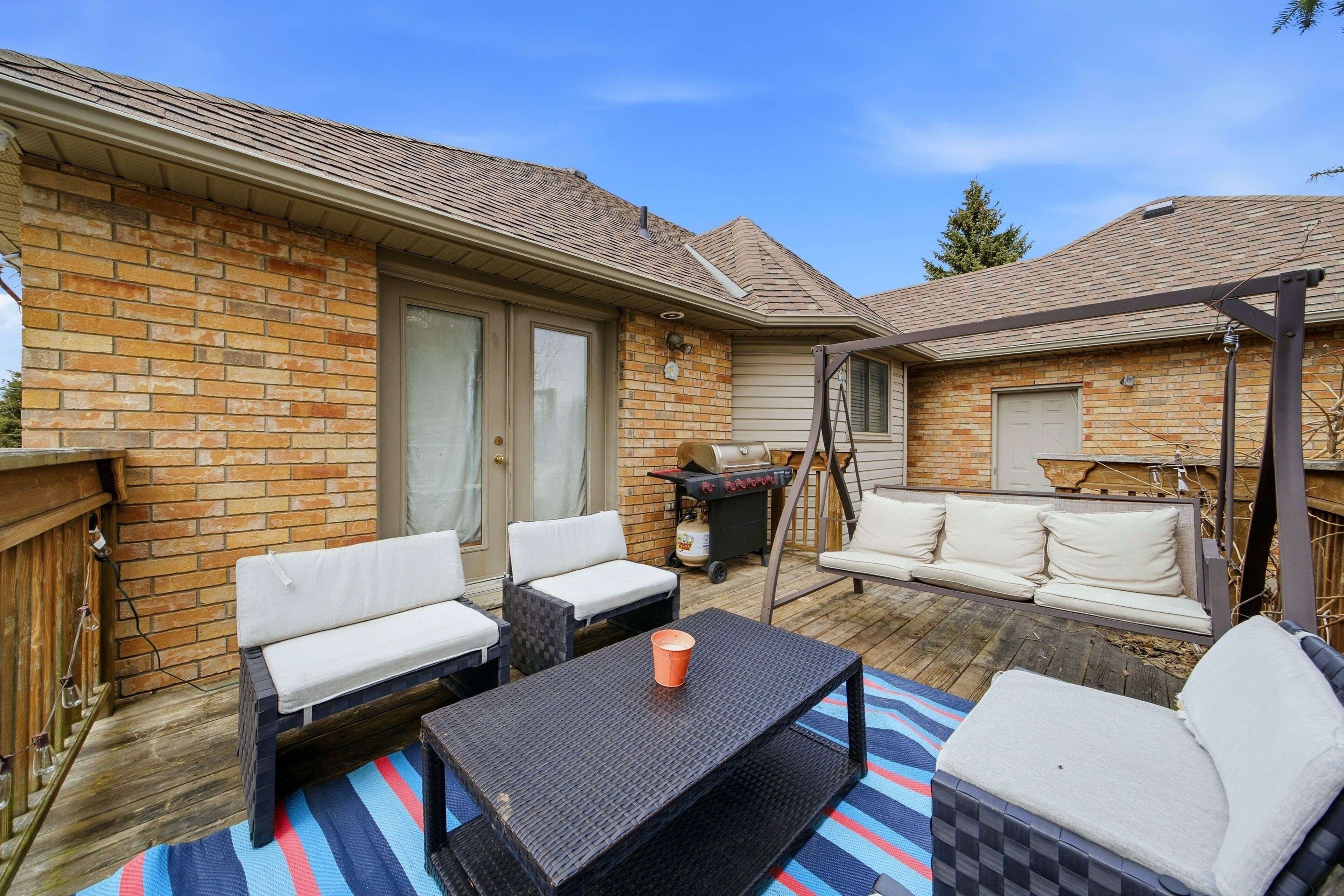 6 Laing CT, Puslinch, ON N0B 2C0