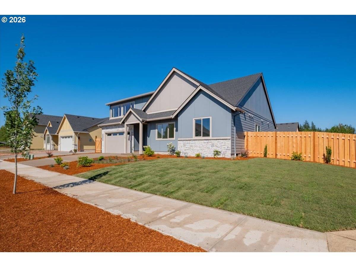 2110 NIGHTHAWK AVE, Stayton, OR 97383