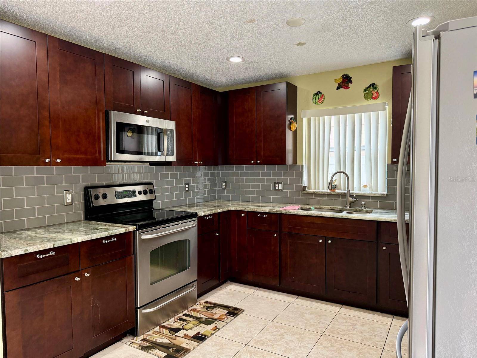 2129 JESSA DR, Kissimmee, FL 34743